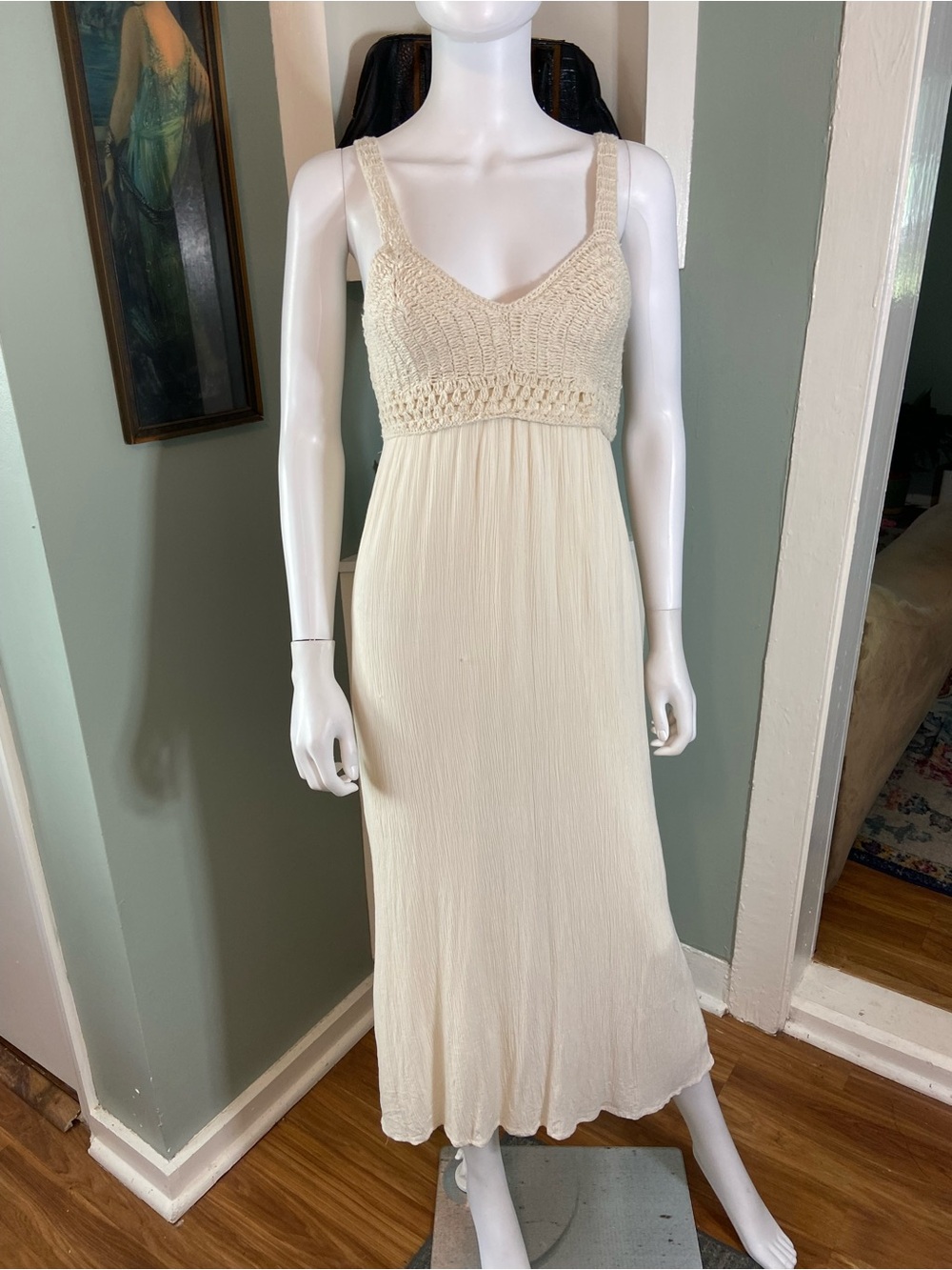 Sincerely Jules Cream Crochet Bust Crinkle Fabric Maxi Midi Dress Small S